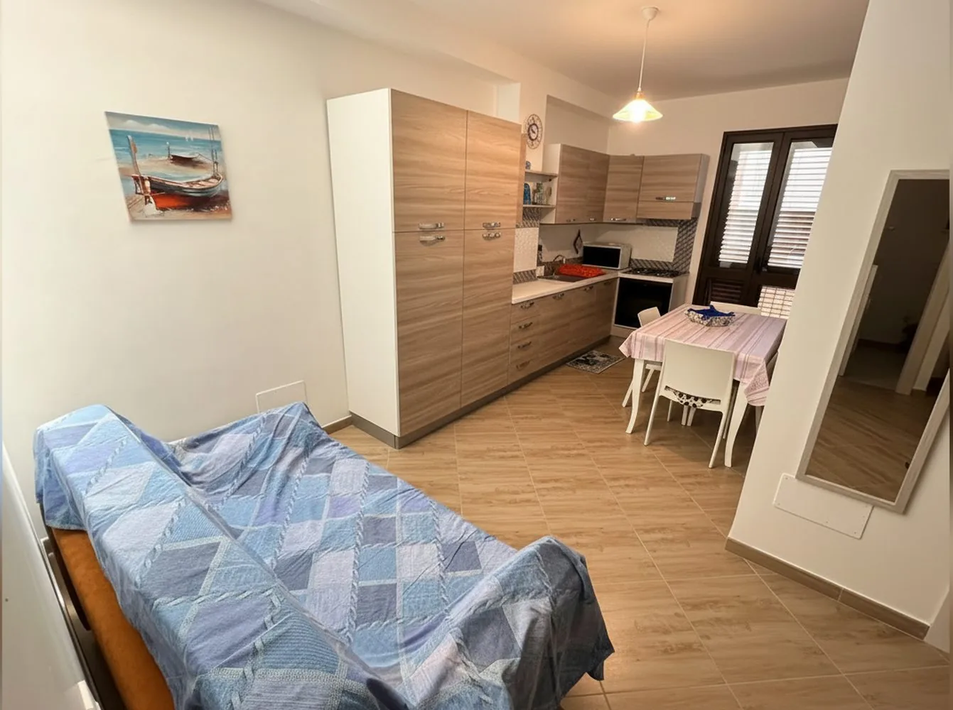 Samsara's Apartment, 
